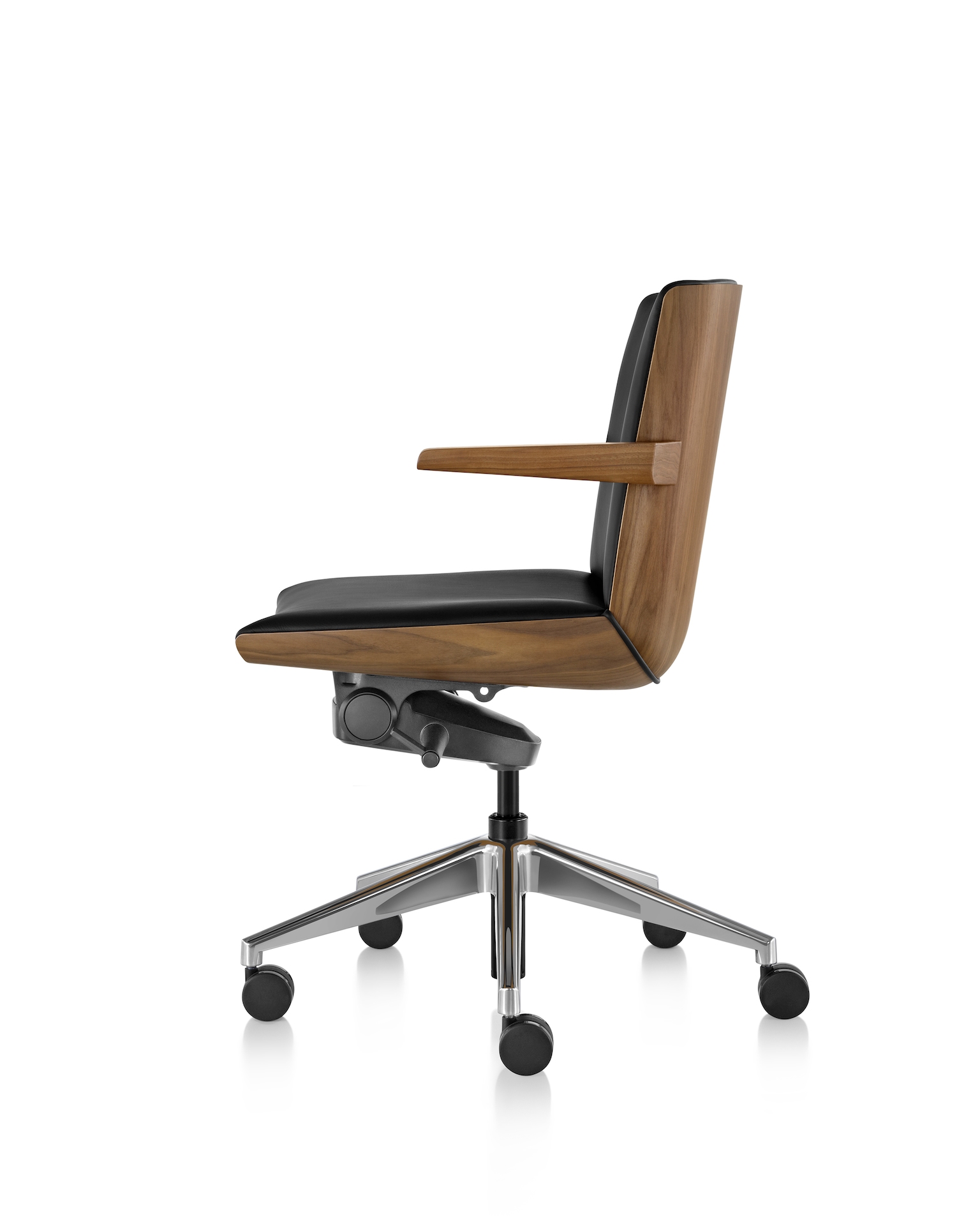 Clamshell Product Images - Office Chairs - Geiger